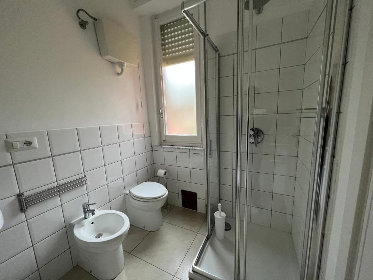 Villa Silvia, Indipendente Con Giardino Privato E Garage Varazze Bagian luar foto